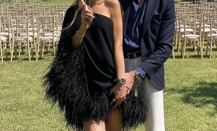 Рокля с пера new arrivals