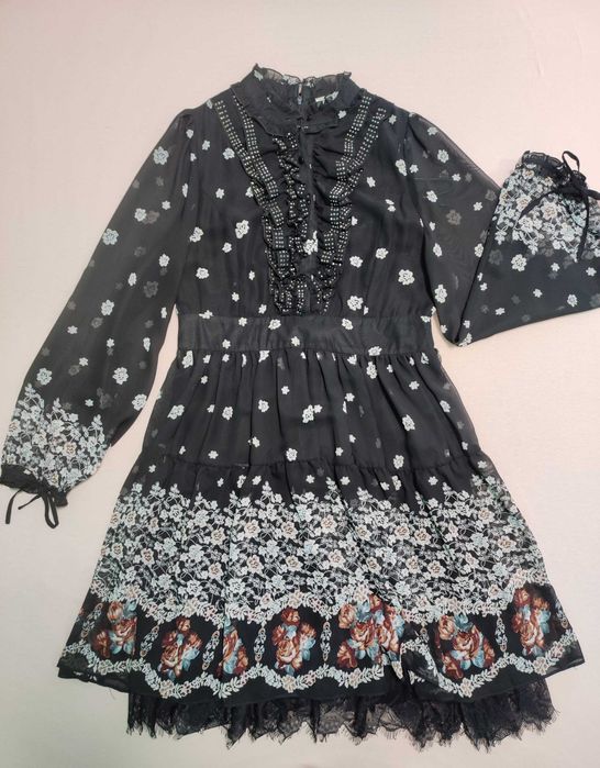 Елегантна рокля на цветя