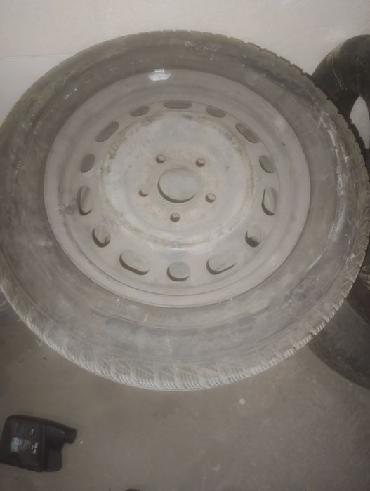 Зимни гуми 195/65/15