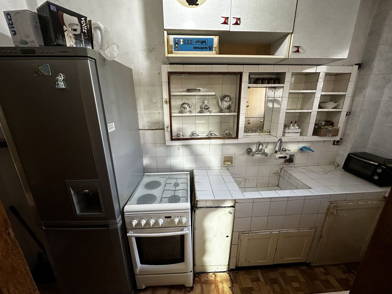 Дава се под наем Етаж от къща в Пловдив, Кючук Париж - 110 кв.м за 510 € - Снимка #6