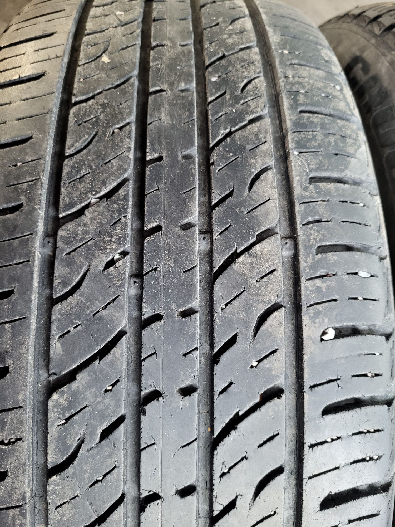 Балоны 3 шт  Kumho шины колеса 235.55.R19