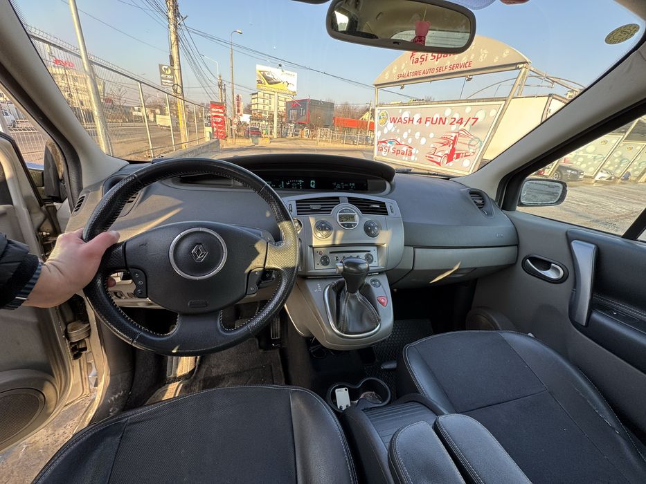 Renault Scenic 2.0 dci - automat