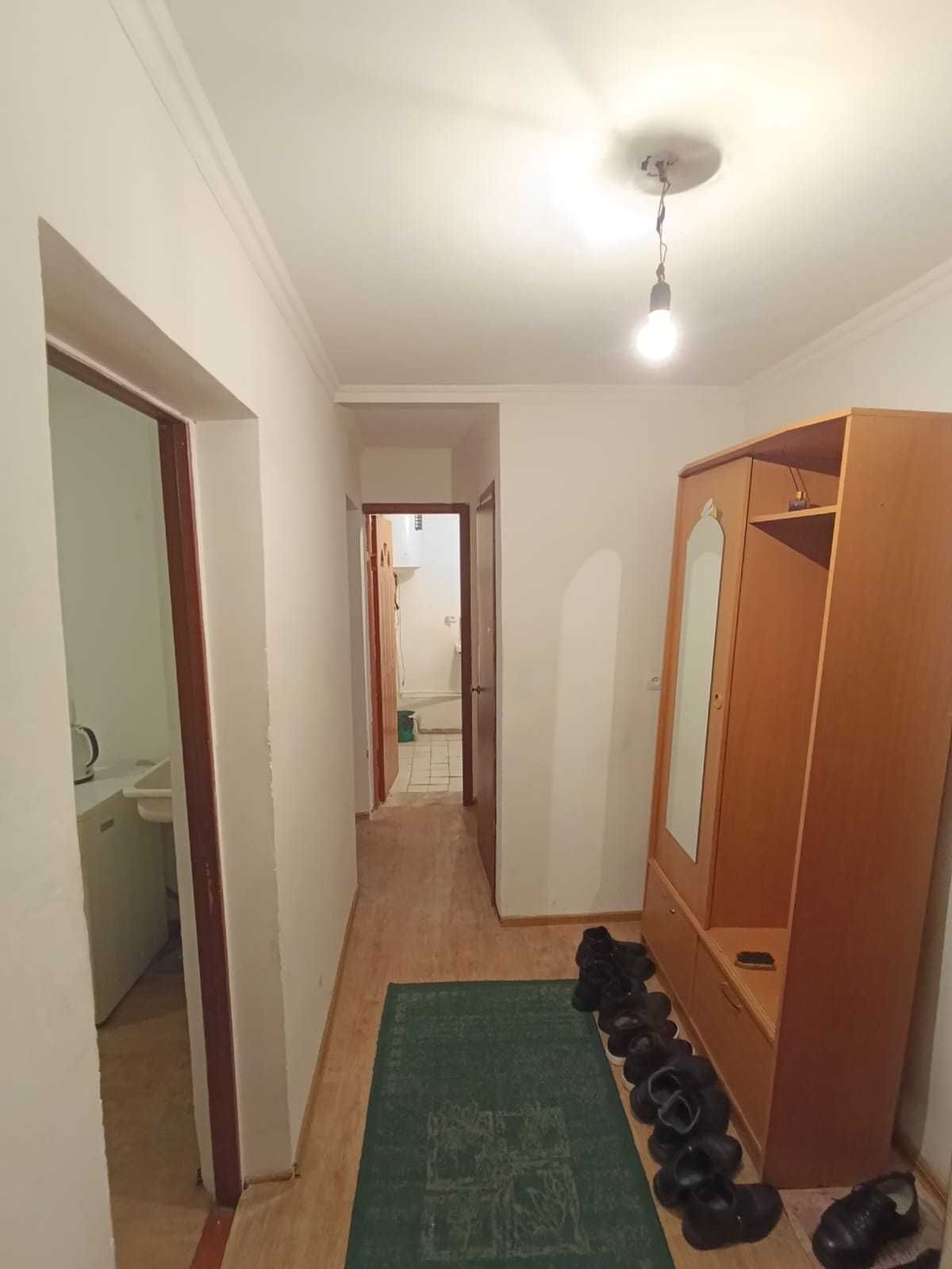 $ продам 3-х комнатную квартиру в Сортировке