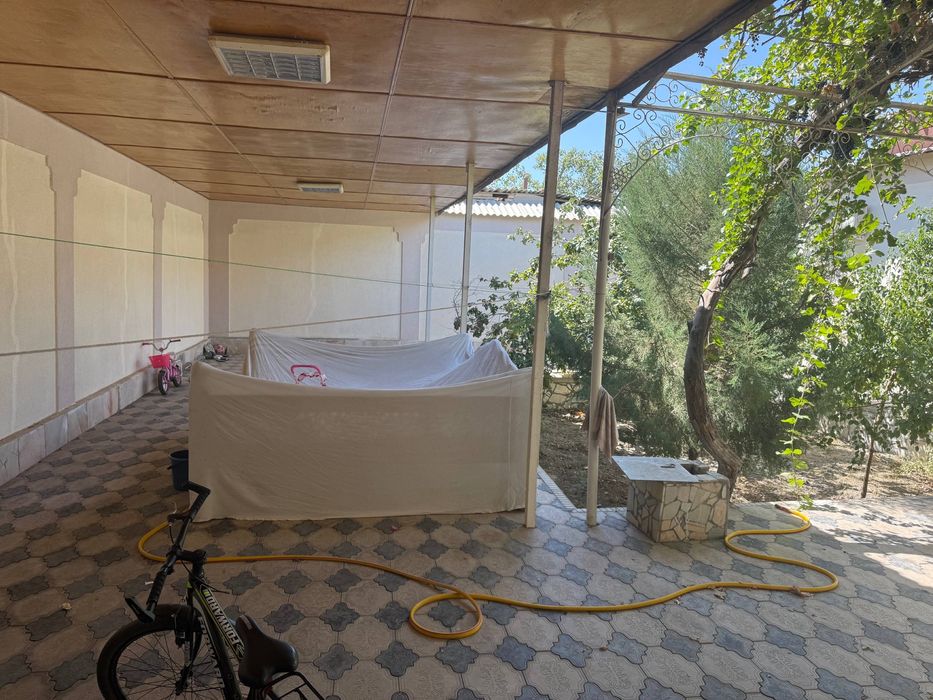 Perinatal ro’parasi 555 pavarotidan 300 metr ichkarida Uchastka