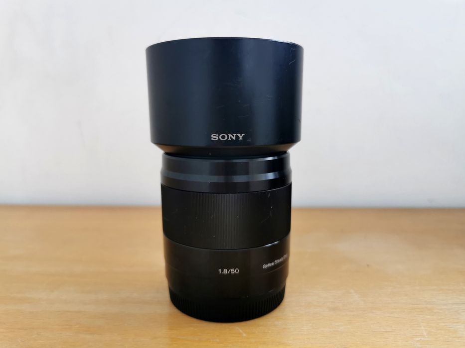 Обектив Sony 50mm f/1.8 OSS