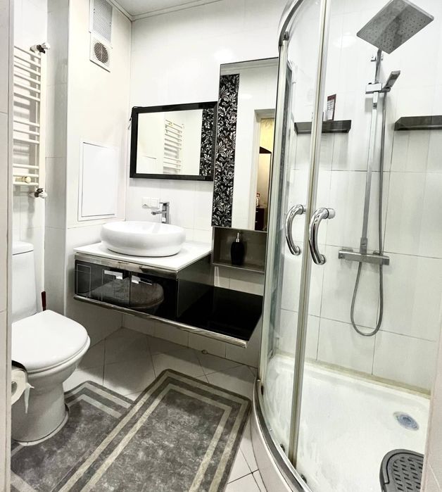 Продаётся 2в3 ком на ЦУМ 63м2 ор-р: Сенат