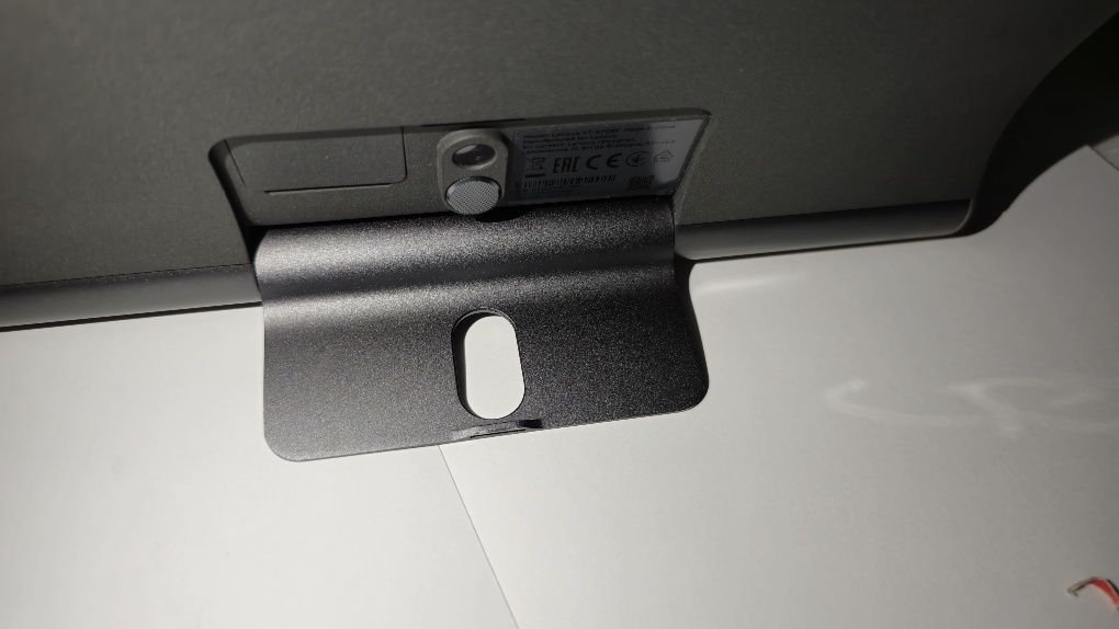 Vand lenovo yoga smart tab cu 64gb