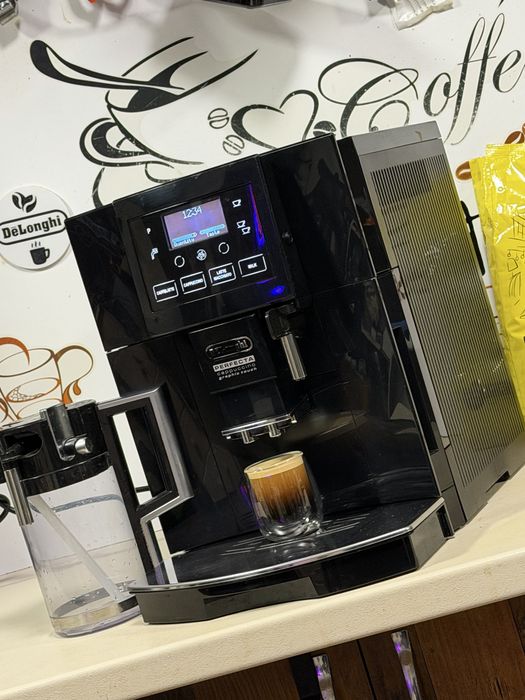 Кафемашина кафе автомат delonghı perfecta TOUCH с гаранция