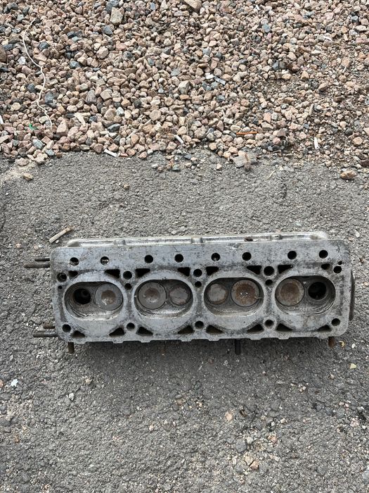 Головка блока на газ 21