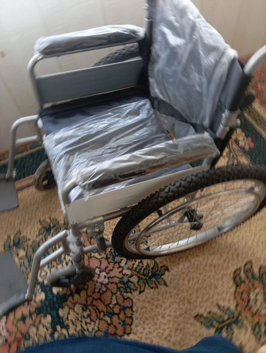 Инвалидное кресло