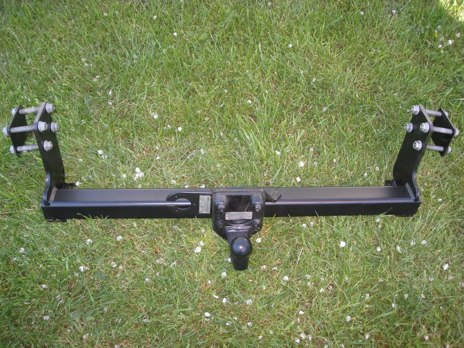 Carlig remorcare Mercedes Sprinter DOKA Vw LT Platforma Lada 1996 2006