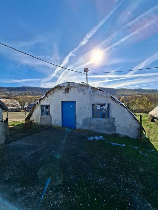 Складове под наем