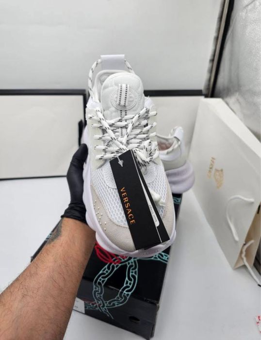 Versace Chain Reaction