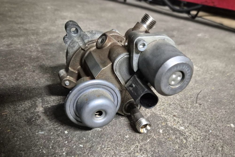 помпа високо налягане BMW N53 N54 N55