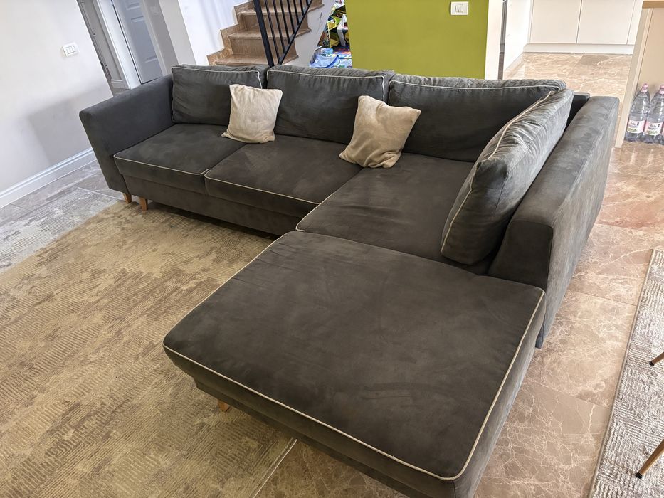 Canapea extensibila cu lada depozitare