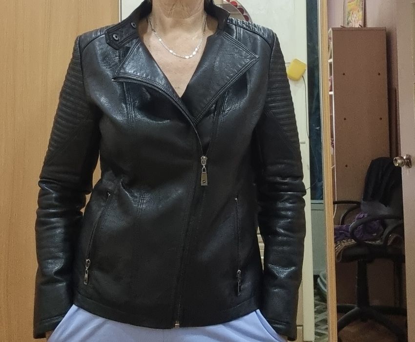 Куртка женская раз 48