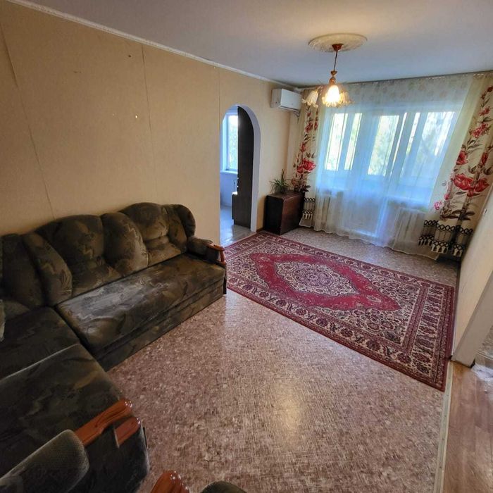 Продам двухкомнатную квартиру на юбилейной на 3 этаже