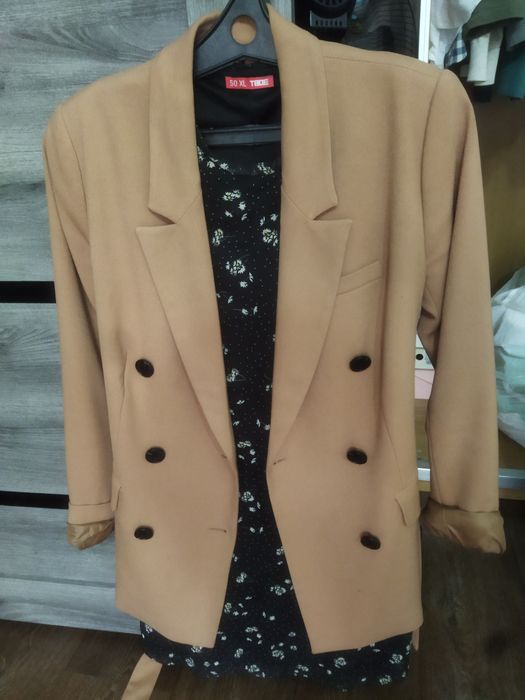 Продам пиджак женский