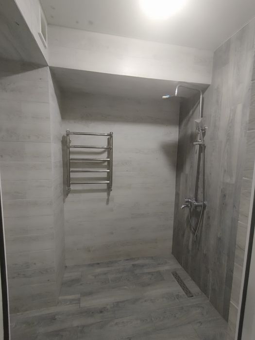 Очень срочо и дёшево! большая квартира, Мед Городок.