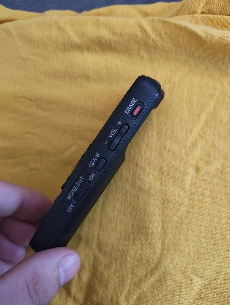 Sony диктофон ICD-PX333 – работещ, с microSD слот