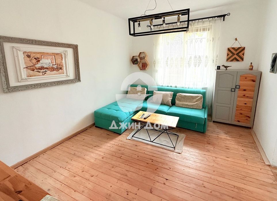 Продава се Къща в Средец - 75 кв.м за 1134 €/кв.м - Снимка #1