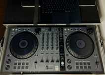 Consolǎ Pioneer DDJ-FLX6 + Case Magma – Ca nouă!