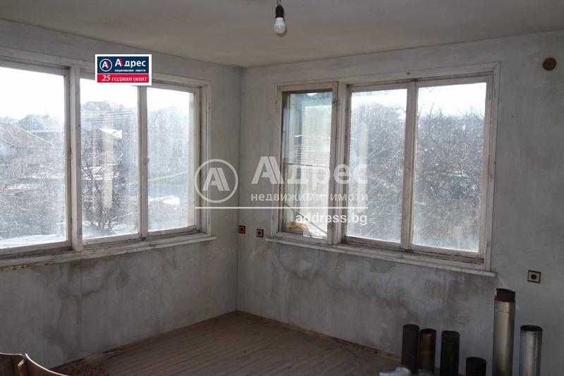 Продава се Къща в с. Гецово, Област Разград - 194 кв.м за 523 €/кв.м - Снимка #14