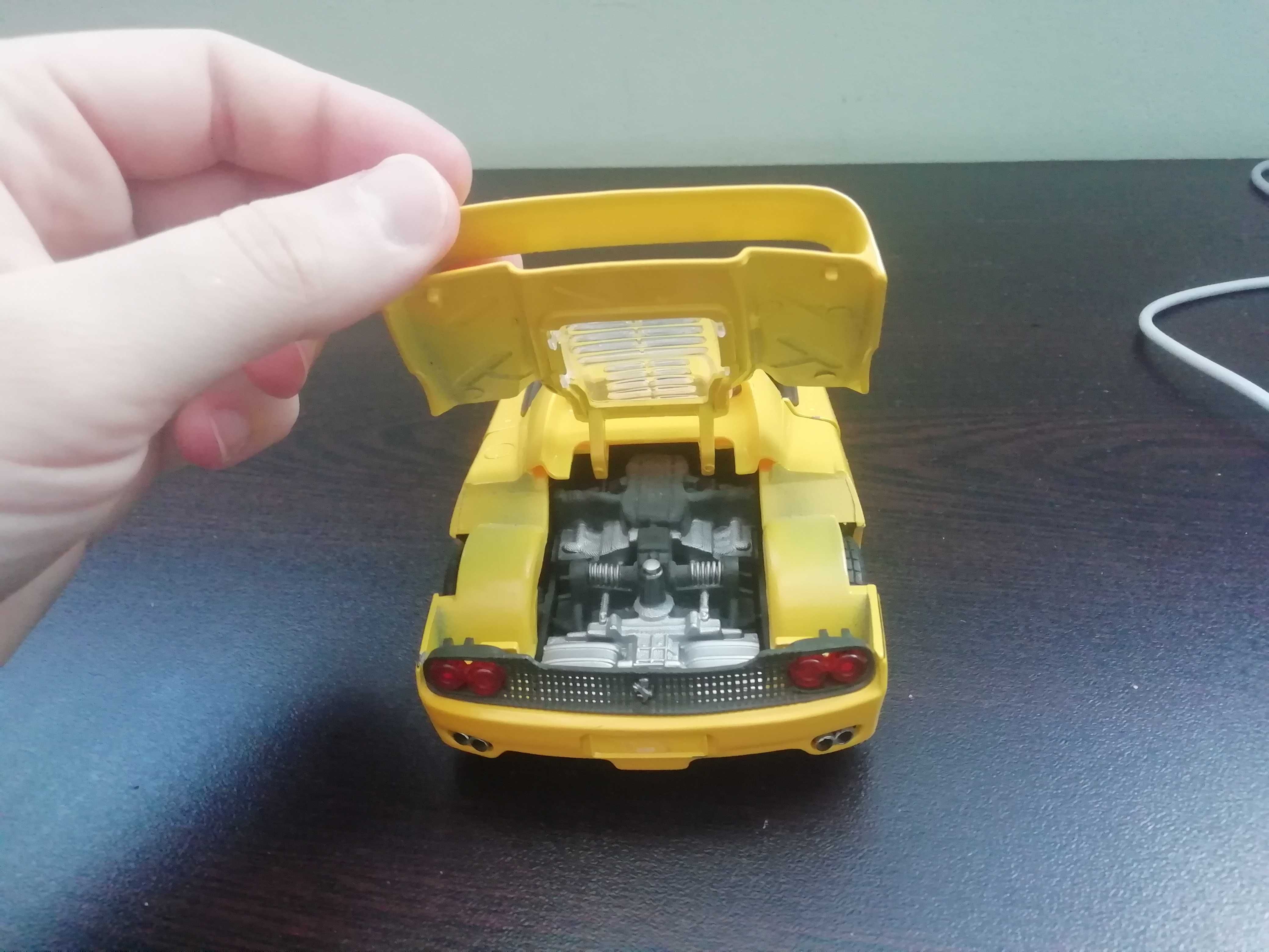 Maisto Ferrari F50 1/24 метална количка Ферари