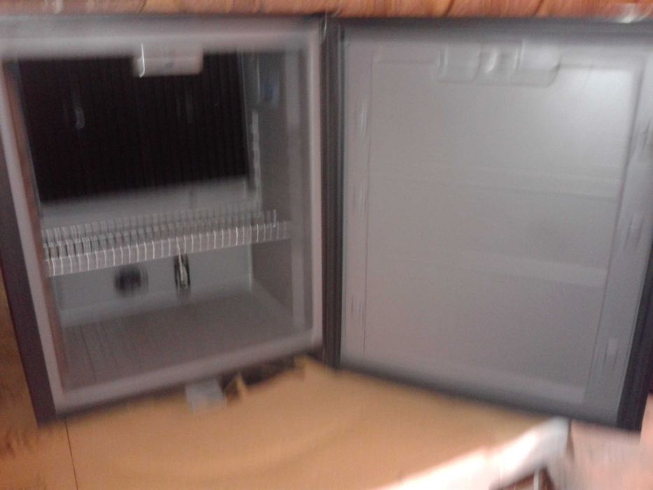 кафе мелачка.машина,тримери за подстригване филипс лот,хладилник