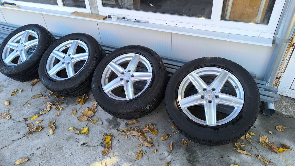 Джанти с гуми 5х113 18ц