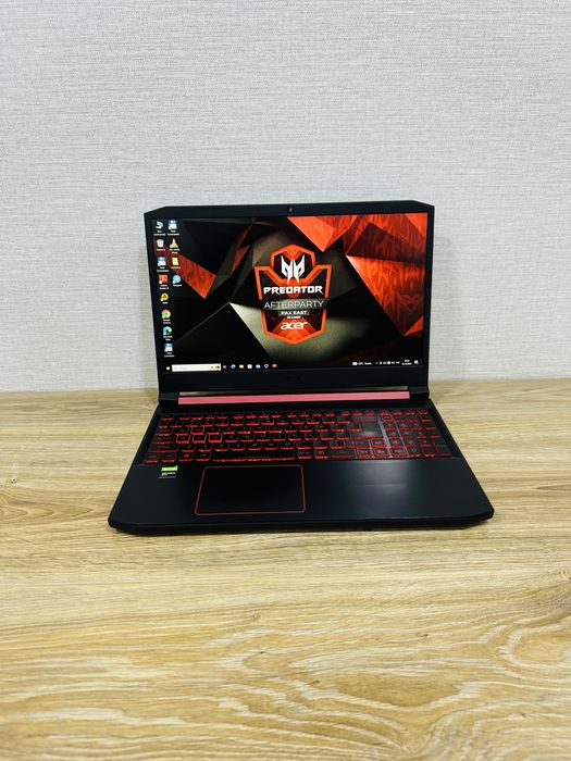 Недорого ACER Nitro Core i5-8 Ядерный с мощной GTX1650 Видеокартой