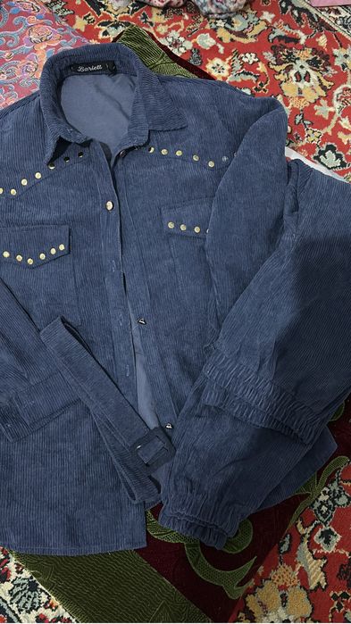 Костюм велвет и куртка от Остин