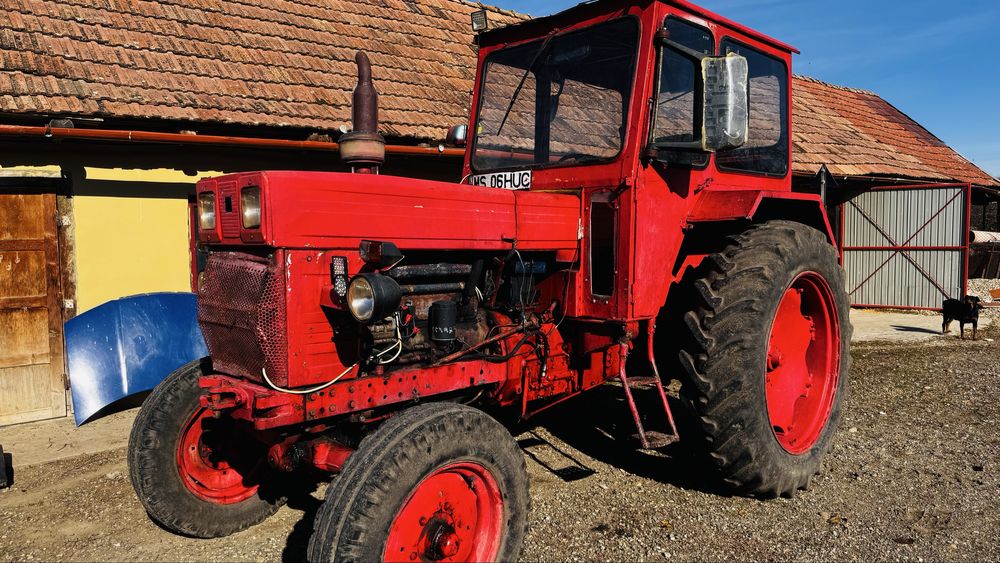 Tractor U650 inmatriculat !! Cu carte si talon si toate actele la zii