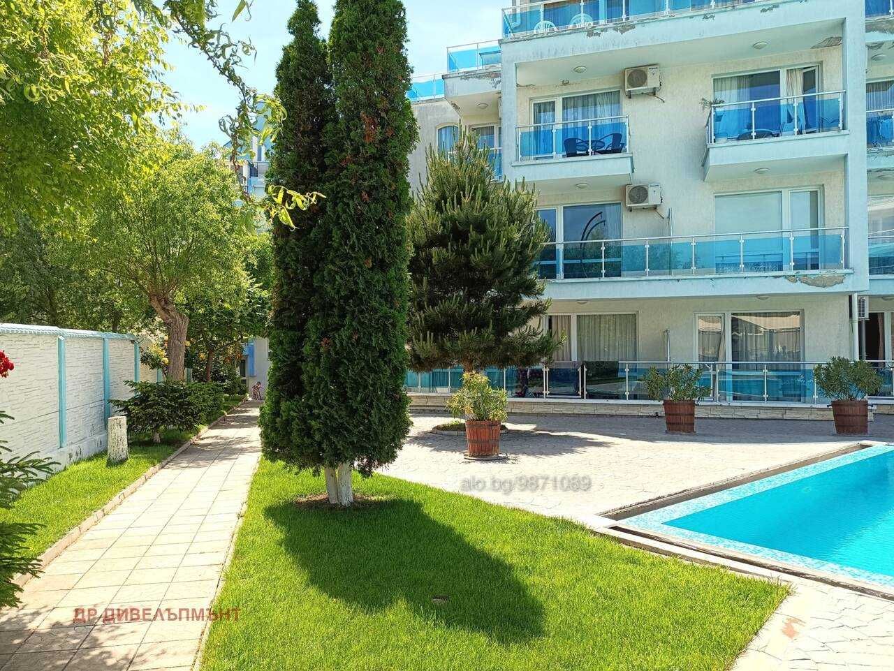 Продава се Двустаен апартамент в Несебър - 80 кв.м за 863 €/кв.м - Снимка #13
