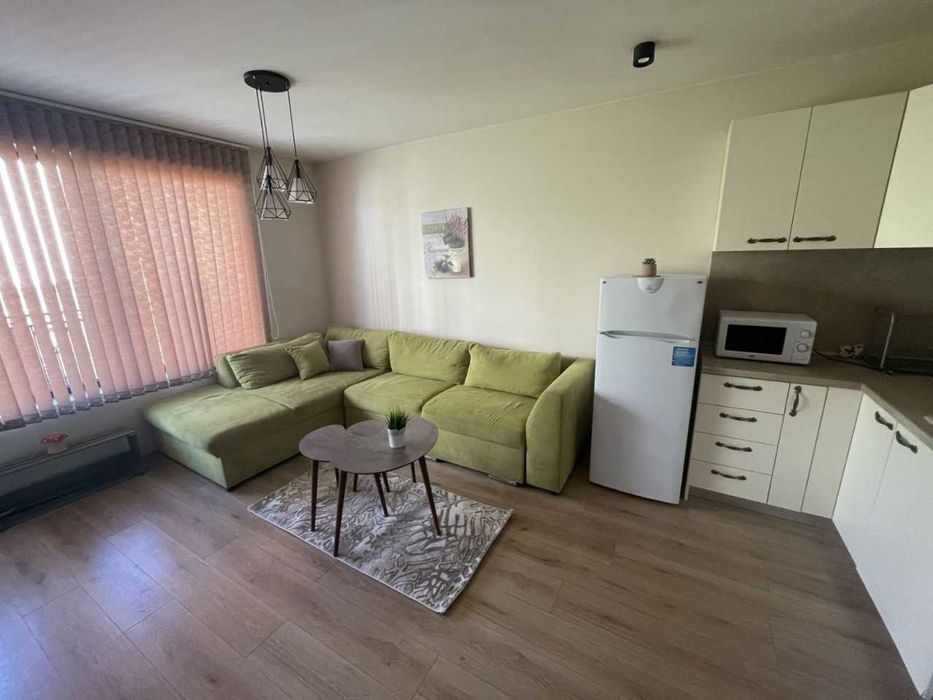 Дава се под наем Двустаен апартамент в Пловдив, Център - 65 кв.м за 480 € - Снимка #1