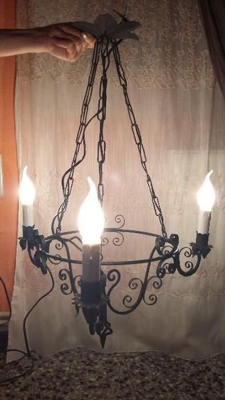 candelabru forja vechi