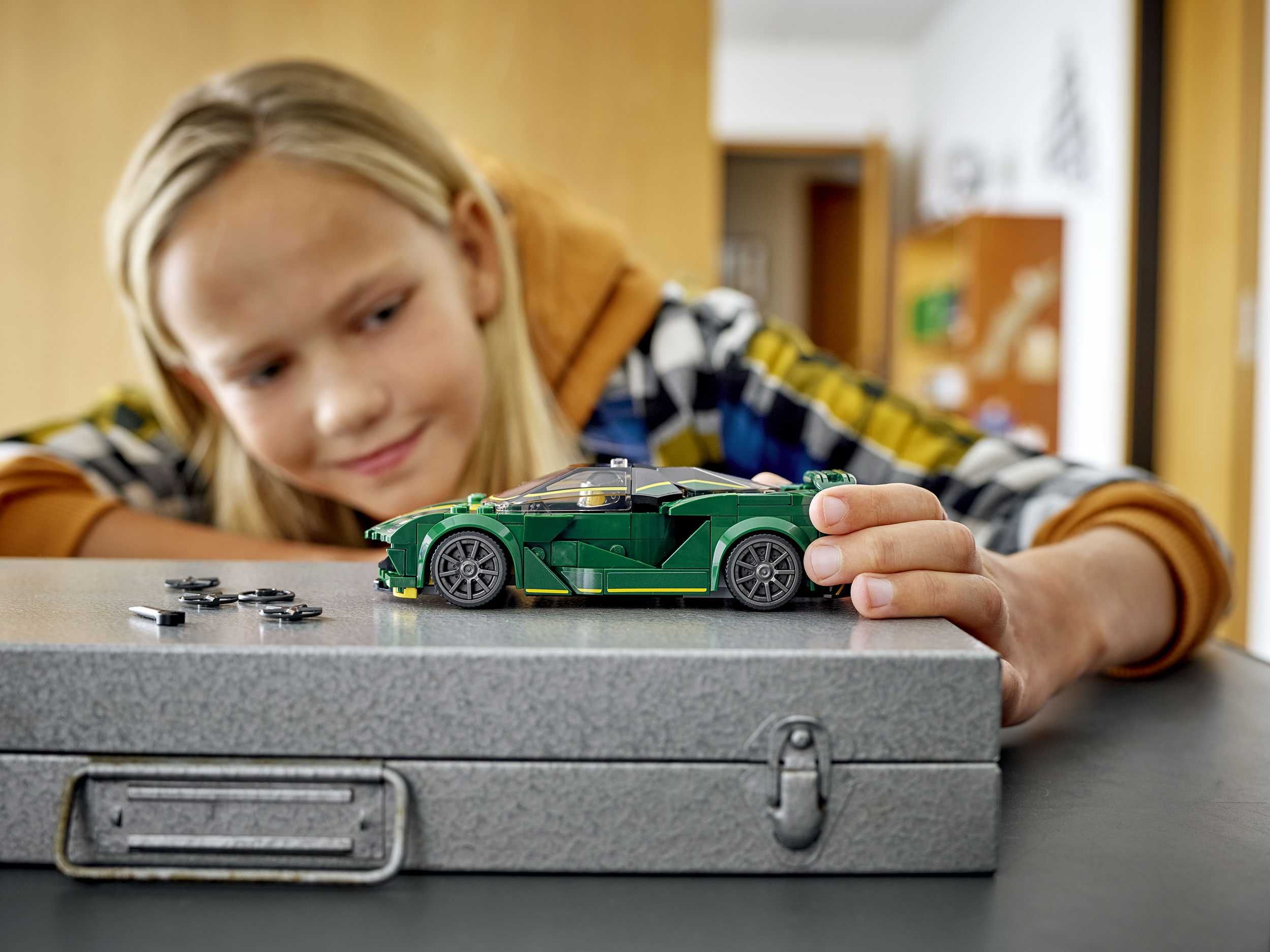 Набор LEGO Lotus Evija Speed Champions (76907)