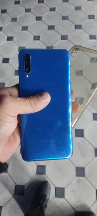 Samsung A50 sotiladi
