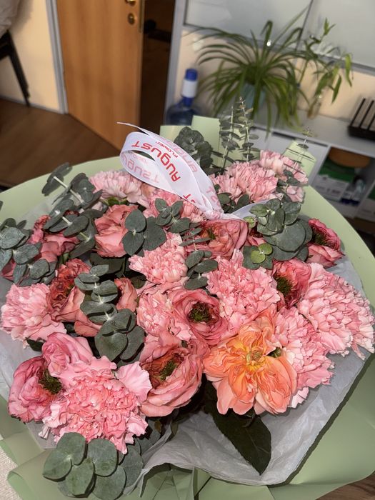 Букет цветов свежий