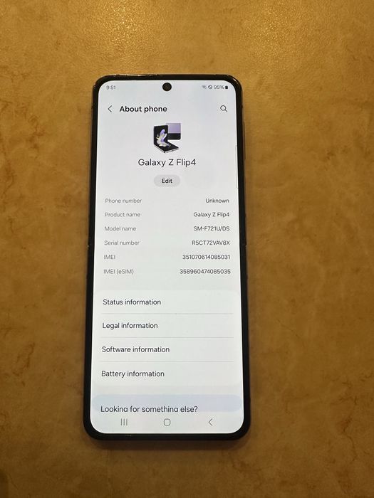 Samsung Galaxy Z Flip 4, 256GB/8RAM
