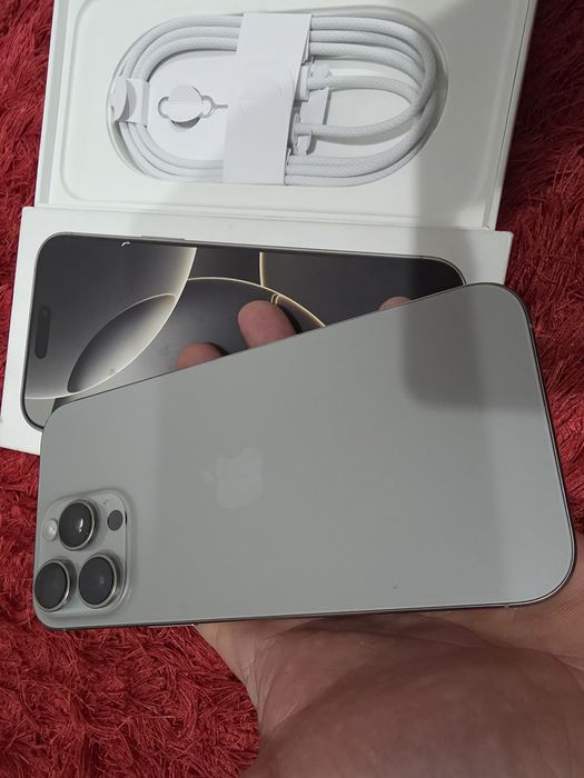-Iphone 16Pro Max, ca Nou, 256Gb, 8Ram, Natural Titanium, bat: 100%-95
