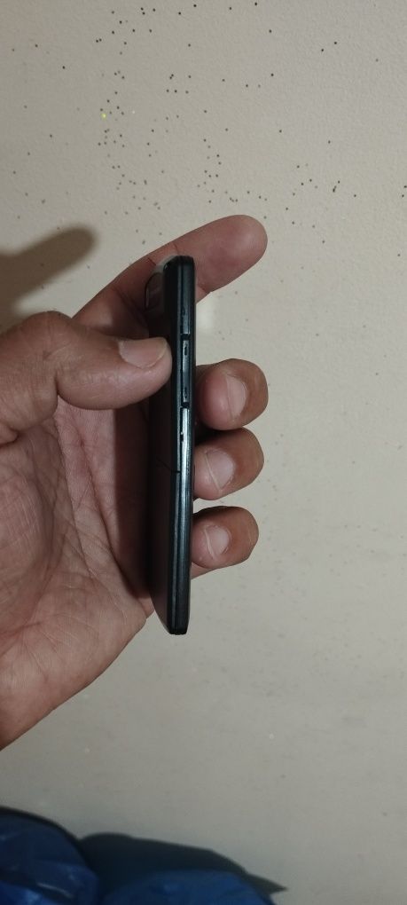 Продам Samsung x820