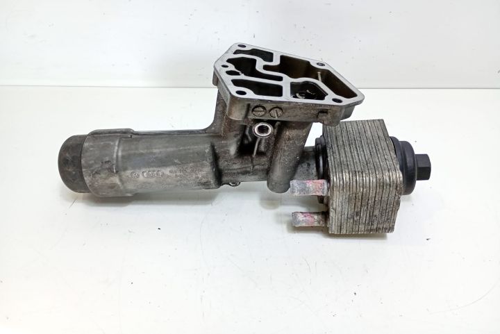 Carcasa filtru ulei cu termoflot 038115589D Volkswagen VW Passat B5 s