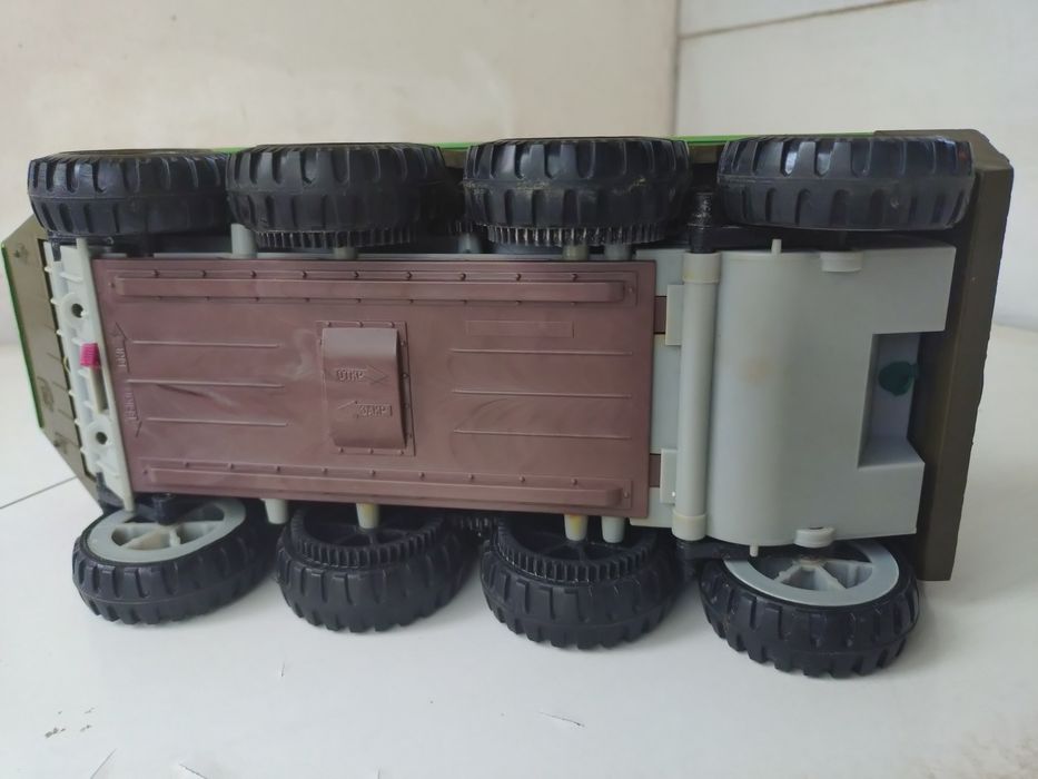Руска електромеханизирана играчка