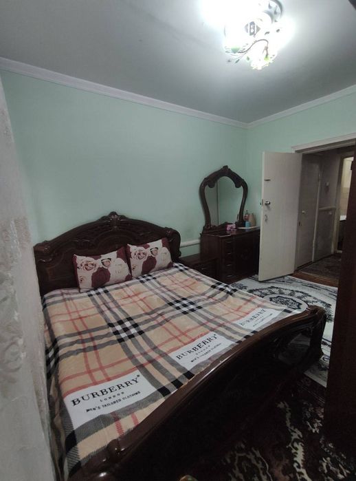 Срочно Продам квартиру Чиланзар Метро Собир Рахимов Олмозор рядом 3х к