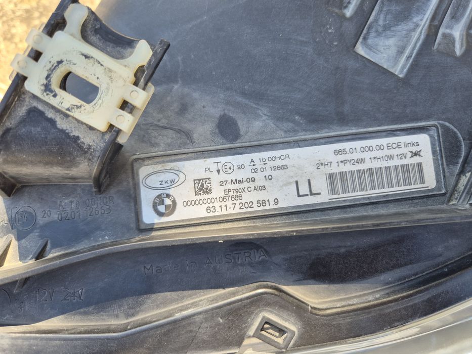 Faruri bmw E90/E91 Facelift 800lei ambele