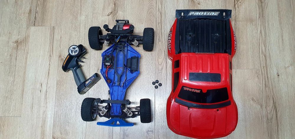 Automodel Traxxas Slash RPM 3s 2Wd + telecomanda

Transport prin olx f