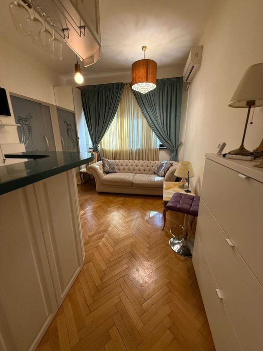 Propietar, inchirez garsoniera de lux, zona ultracentrala-Piata Romana