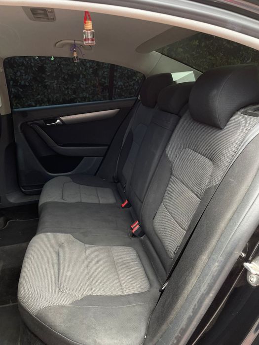 Vand sau schimb Vw Passat cu orice tip de mașină hibrida