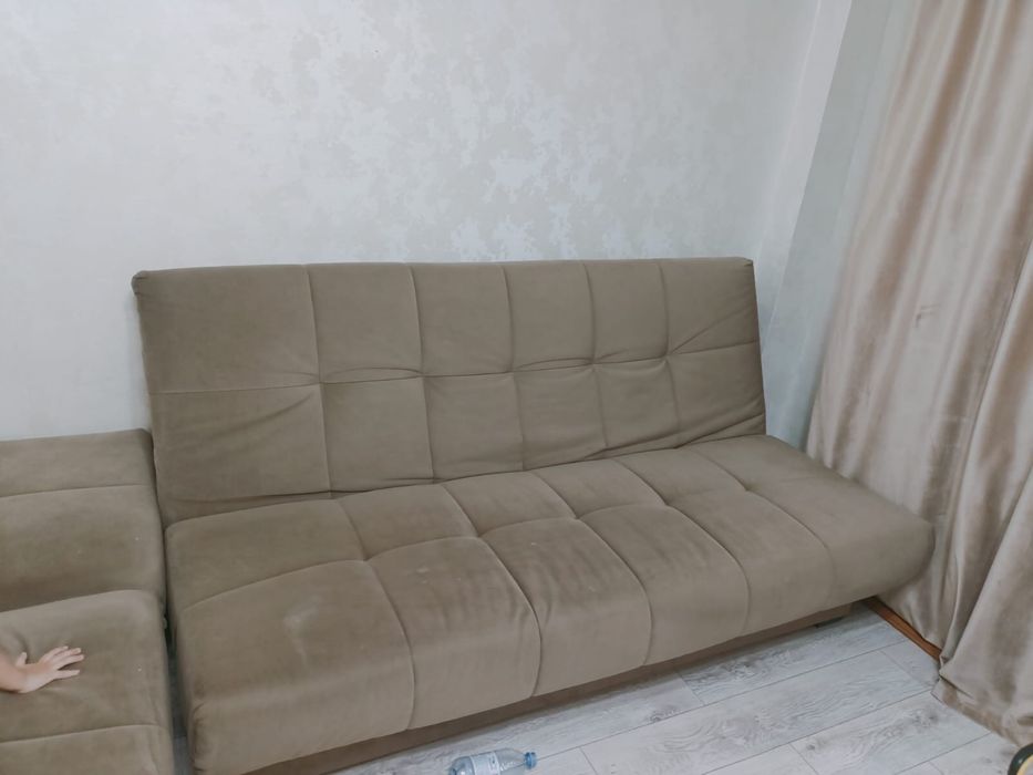 Продам диваны в отличном состоянии.